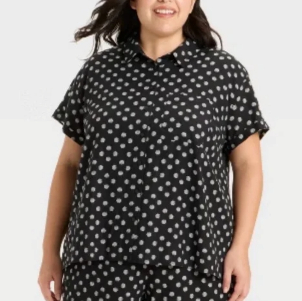 NWT Ava & Viv Lined Blend Shell Print Button Front Top In Blk/White Combo 1X